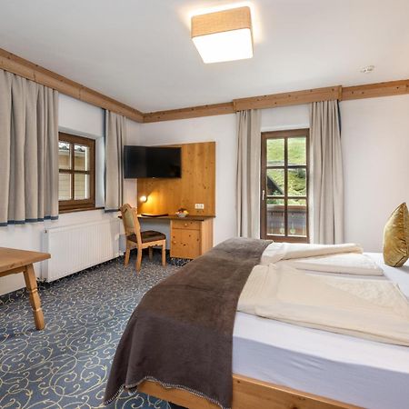 Naturhotel Huettenwirt Im Grossarltal Hüttschlag Exteriör bild