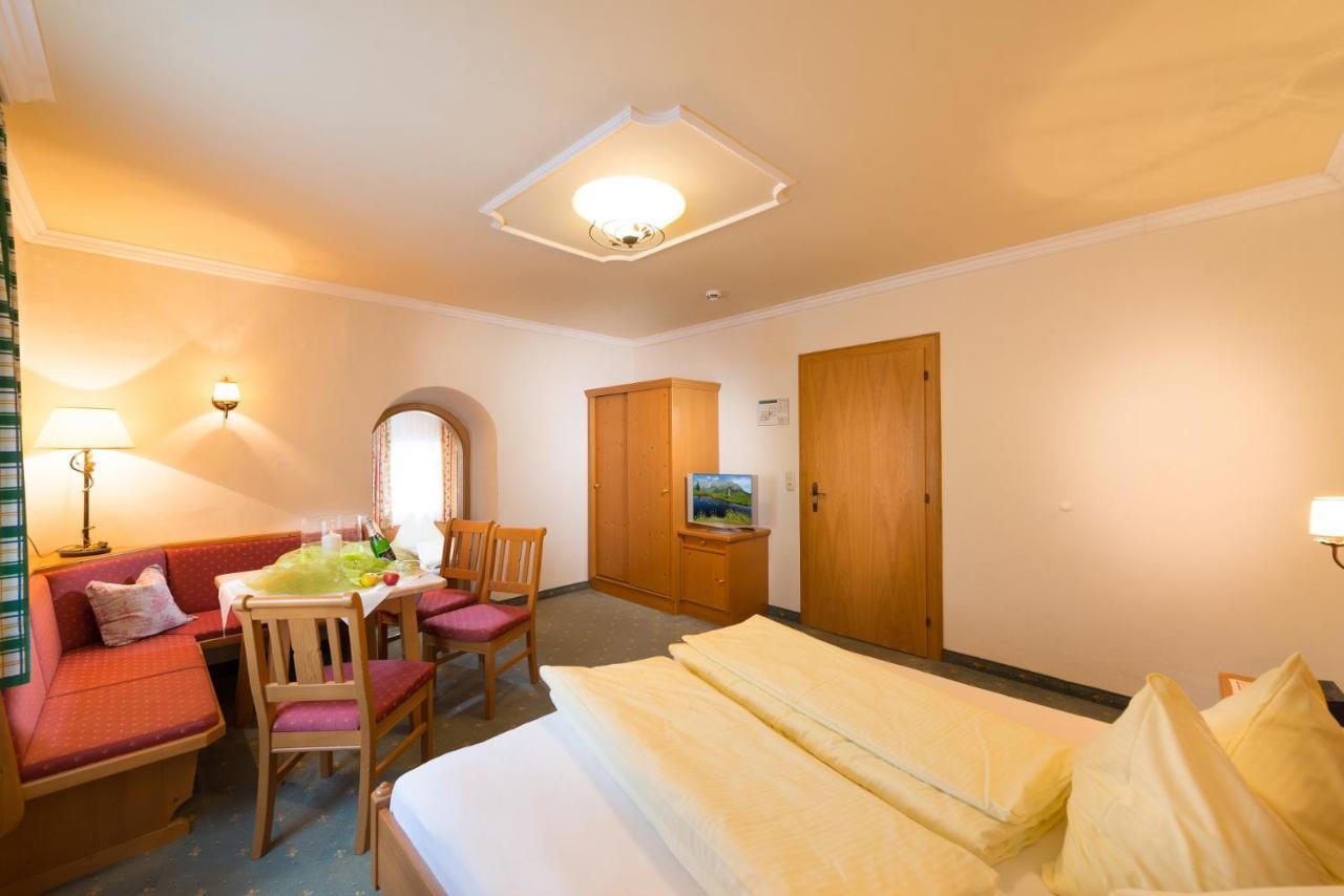 Naturhotel Huettenwirt Im Grossarltal Hüttschlag Exteriör bild