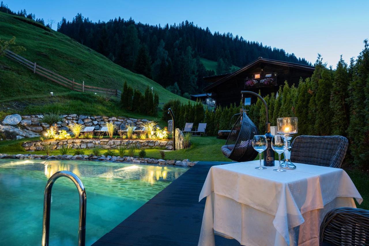 Naturhotel Huettenwirt Im Grossarltal Hüttschlag Exteriör bild