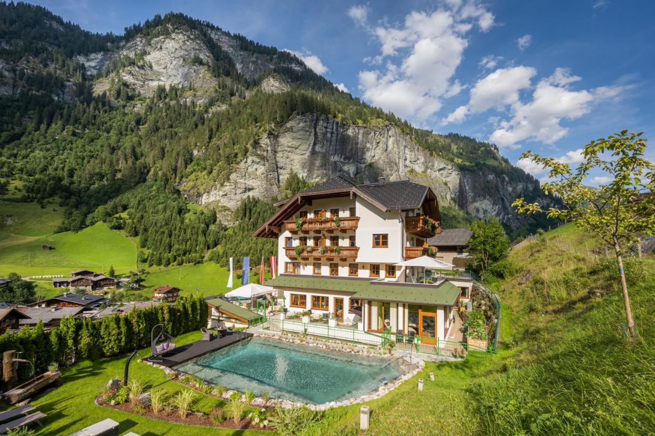 Naturhotel Huettenwirt Im Grossarltal Hüttschlag Exteriör bild